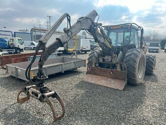 Massey Fegruson 6180 lesní kolový traktor - 5