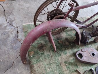 Jawa 250 speciál - 5