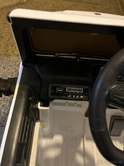 Dětské elektrické autíčko Mercedes G63 - 5