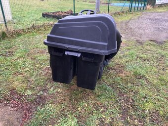 Zahradní traktor Husqvarna YTH 184 T - 5