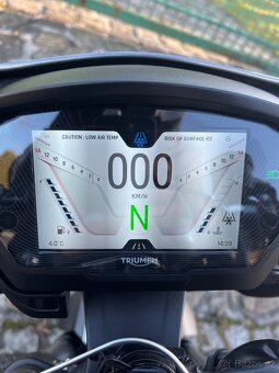 Triumph street triple 765 RS 2022 - 5