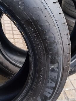 2ks 215/60 R17C 8,5mm letni - 5