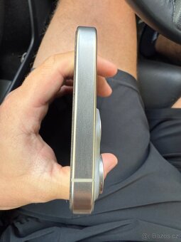 Apple iPhone 15 Pro Max 256GB - 5