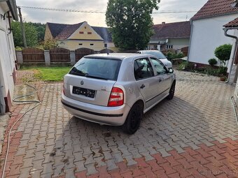 Škoda Fabia l 1.2htp r.v. 2007 pěkný stav 1.maj v Německu - 5