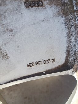 alu disky AUDI 5x112,8Jx18 oe:4E0601025M - 5
