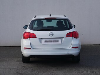 Opel Astra 1.7 CDTi , 81 kW nafta, 2014 - 5