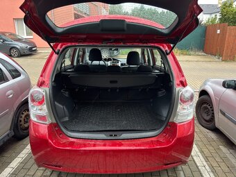Toyota Verso - 5