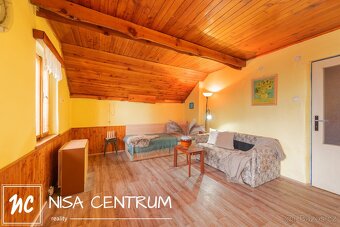 Prodej chaty 90 m2, pozemek 1209 m2, na okraji města Vysoké - 5