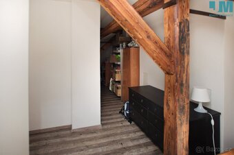 Soukromí, zahrádka i půda k bytu 2+kk, 39 m2 - Brno, Královo - 5