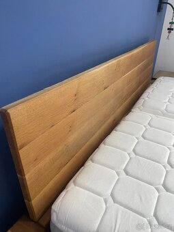 Dřevěná postel masiv - 5