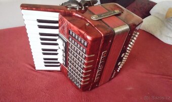 Prodám akordeon delicie junior 72 basů 3 hlas - 5