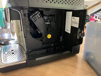 Kávovar Philips 3200 lattego - 5