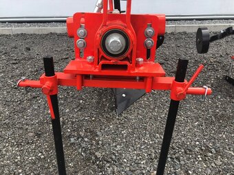 Obracecí pluh PO 230 - 5