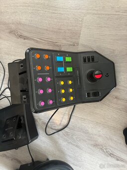 Herní volant Logitech Saitek farm - 5