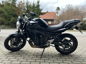 Yamaha FZ6 S2 - 5