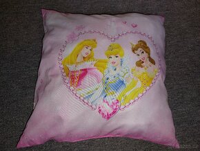 Disney Princezny: šaty, knihy, zástěrka zdarma,Dávkovač PEZ - 5