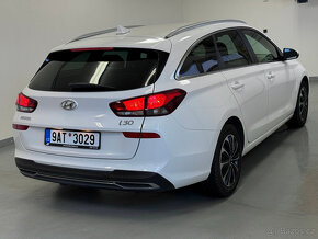 Hyundai i30, 1,0 T-GDI Smart kombi 120HP MT rv.3/2023 ZÁRUKA - 5