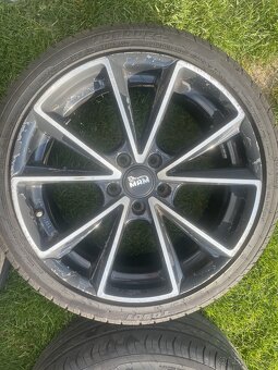 MAM GERMANY 225/40 R18  5x112 - 5
