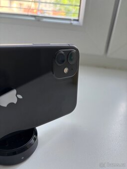 iPhone 11 64 GB - stav A - 5