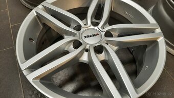 Alu kola BMW- VW-T-5 T-6 Multivan/Transporter 7/5Jx17 ET-32 - 5
