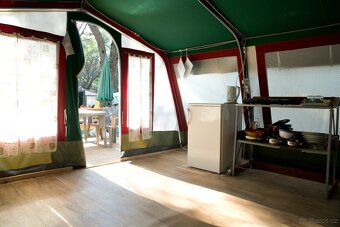 Veliký stan 6x4m - 5