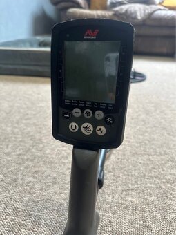 Detektor kovů Minelab Equinox 800 - 5