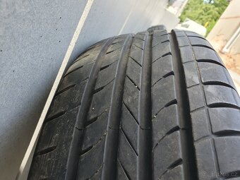 Alu Subaru 5x100 r15 pěkné pneumatiky - 5