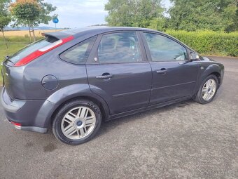 Prodám Ford Focus 1.6TDCI 66Kw r.v.2006 - 5