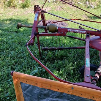 Nesený shrnovač sena Fella TS 310 DRF nahrabovačka - 5