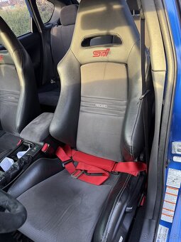 Subaru impreza STI - 5