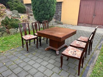 Jídelní stůl - 5