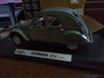 Prodám model  1/18 - 5