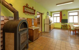 Prodej zemědělské usedlosti a pozemků - 5