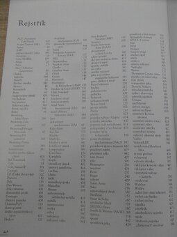 VELKÁ ENCYKLOPEDIE PISTOLÍ A REVOLVERŮ - 5