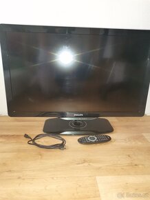 LCD televizor PHILIPS - 5