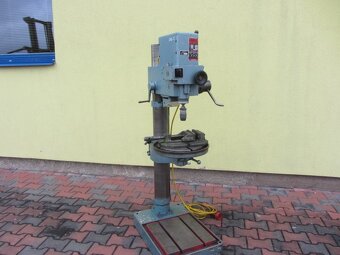 Vrtačka se svěrákem S-32 M - 5