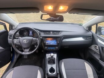 Prodám Toyota Avensis 2.0D 4D 105KW - KLIMATIZACE - 5