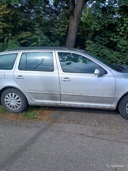 Škoda  octavia  2 rok  2007 - 5