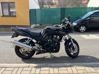 Yamaha fzs fazer 600 - 5