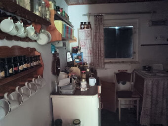 Zděná chata u řeky Sázavy, možno bydlet celoročně - 5