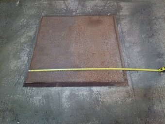Prodám použitý plechový poklop zesílený 100,5cm x 100,5cm, - 5