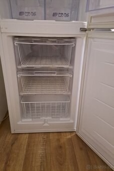 Starší lednice - 5