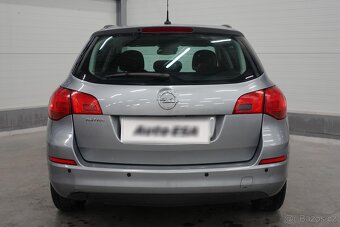 Opel Astra 1.6i ,  85 kW benzín, 2012 - 5