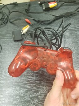 Ovladače a kabely k PS2 - 5