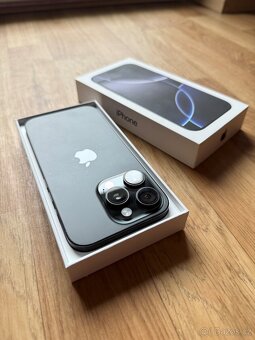 Apple iPhone 16 Pro 128GB černý - 5