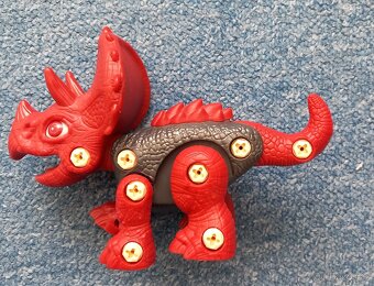 Šroubovací dinosauři - 5