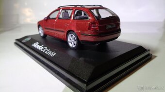 Abrex Škoda Octavia Combi II 1/43 I.edice - 5