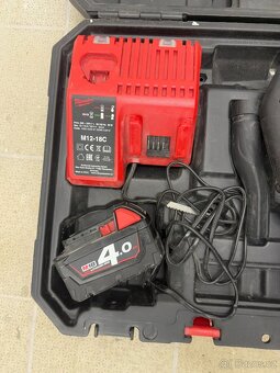 Milwaukee přímočará pila M18 BJS-402C (2 x 18 V/4,0 Ah) - 5