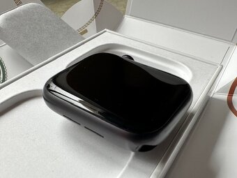 Apple Watch 6 44mm Space Gray Aluminium Case - 5