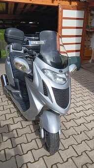 Kymco Grand Dink 125S - 5